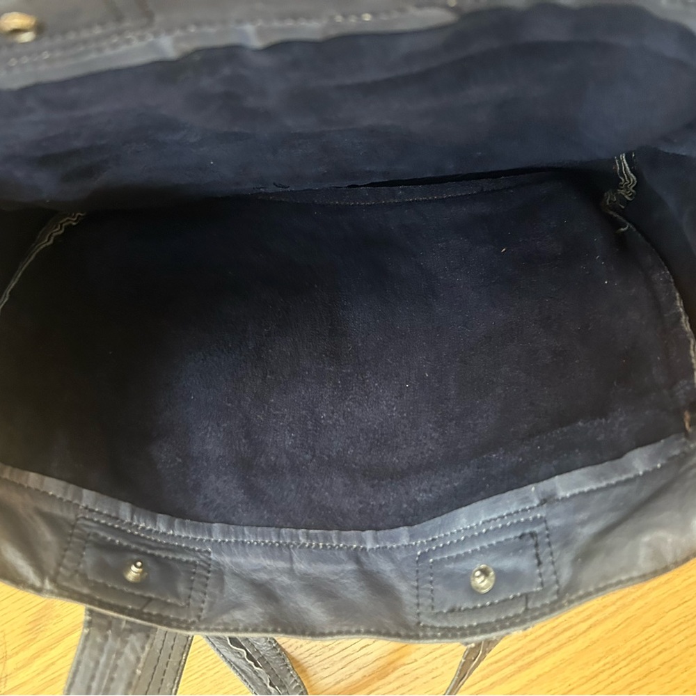 Elegant Navy Blue Floral Tote Bag suede magnolia pattern worn but mostly clean - Picture 3 of 6